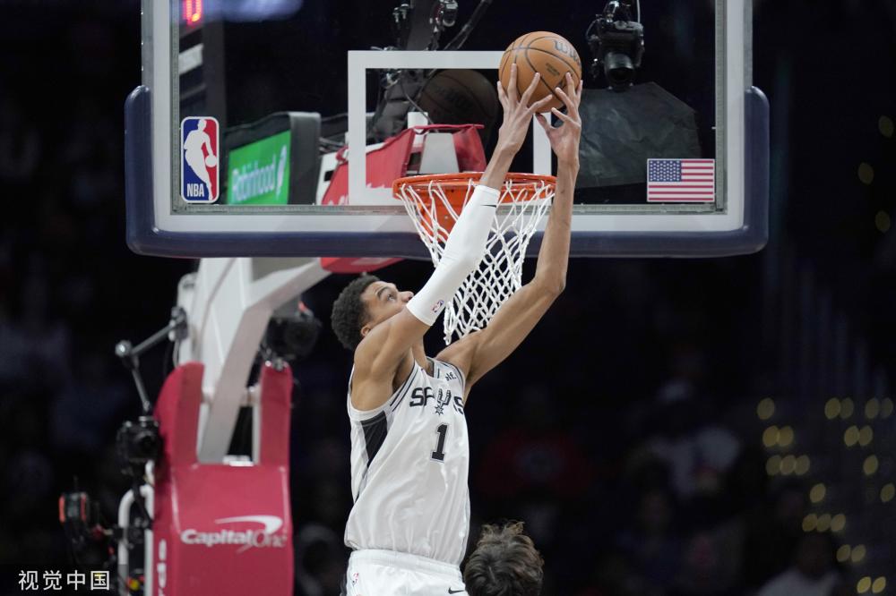 的足球赛场 的足球赛场