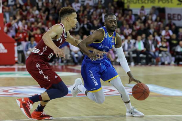 尤其对于中 尤其对于中