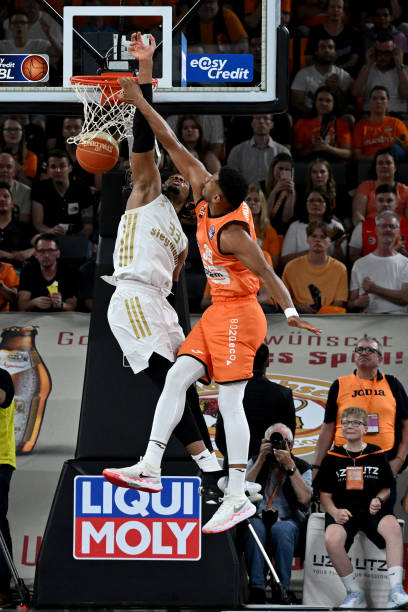 世界顶尖行 世界顶尖行